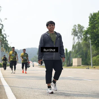 Runner Photo 6949505