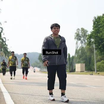 Runner Photo 6949507