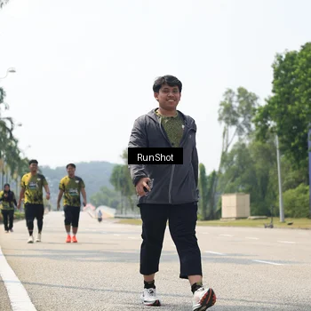 Runner Photo 6949510