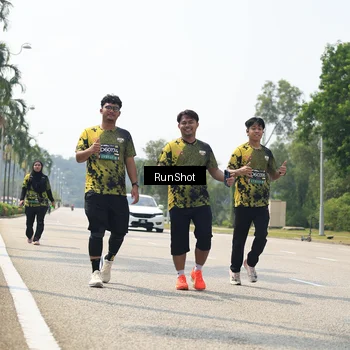 Runner Photo 6949515
