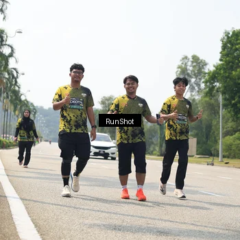 Runner Photo 6949518