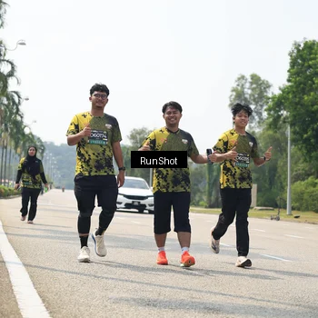 Runner Photo 6949519