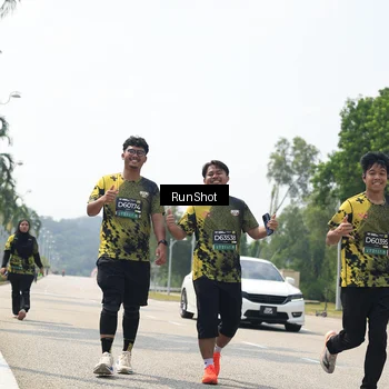 Runner Photo 6949535