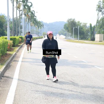 Runner Photo 6949843