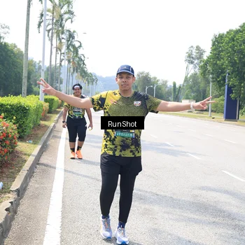 Runner Photo 6949901