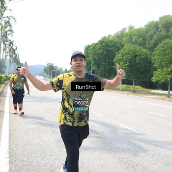 Runner Photo 6949935
