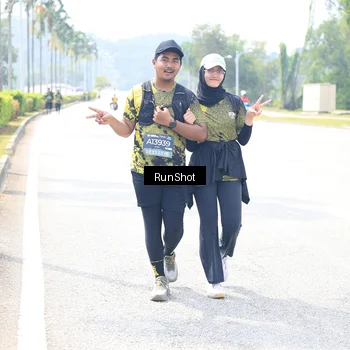 Runner Photo 6949991
