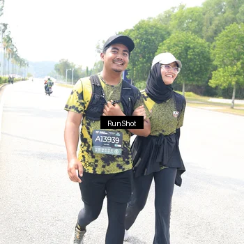 Runner Photo 6950015
