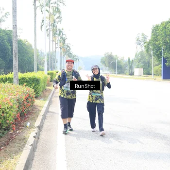 Runner Photo 6950021