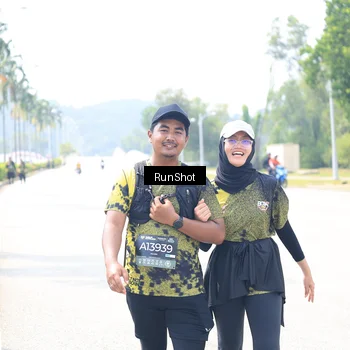Runner Photo 6950024
