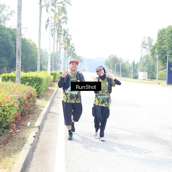 Runner Photo 6950028