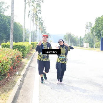 Runner Photo 6950030