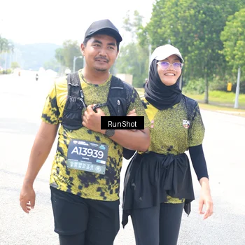 Runner Photo 6950043