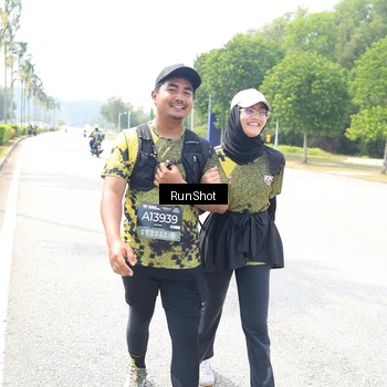 Runner Photo 6950055