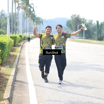 Runner Photo 6950064