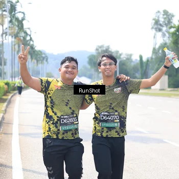 Runner Photo 6950092