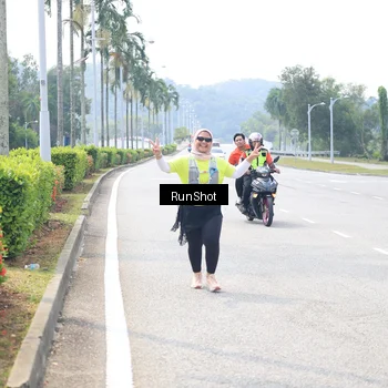 Runner Photo 6950153