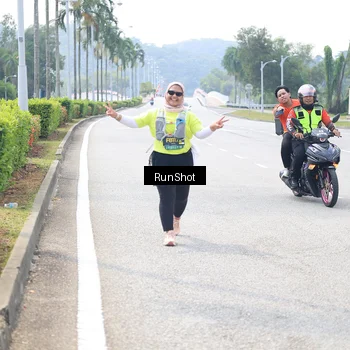 Runner Photo 6950165