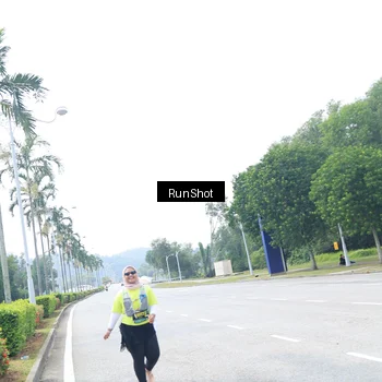 Runner Photo 6950193