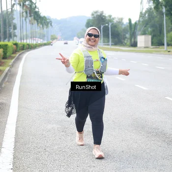 Runner Photo 6950202