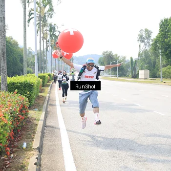 Runner Photo 6950314