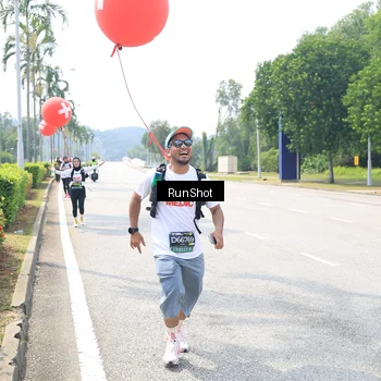 Runner Photo 6950338