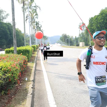 Runner Photo 6950352