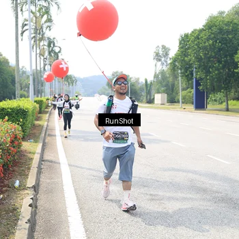Runner Photo 6950357