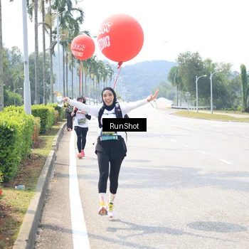 Runner Photo 6950361