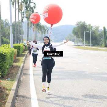 Runner Photo 6950362
