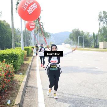 Runner Photo 6950376