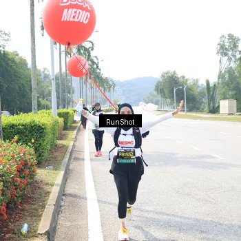 Runner Photo 6950383