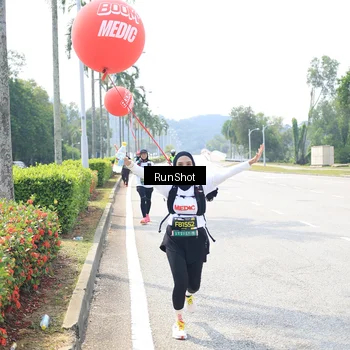 Runner Photo 6950384