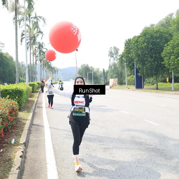 Runner Photo 6950404
