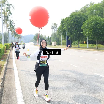 Runner Photo 6950414