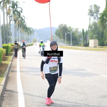 Runner Photo 6950456