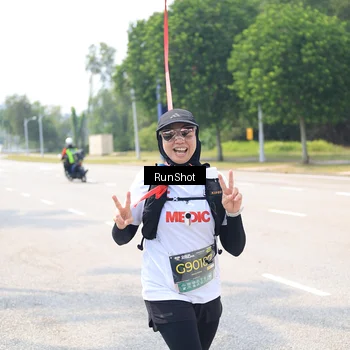 Runner Photo 6950500