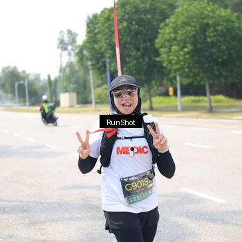 Runner Photo 6950501