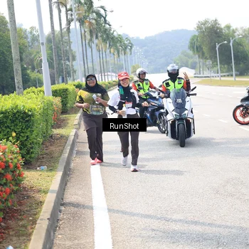 Runner Photo 6950539