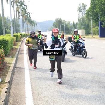 Runner Photo 6950564