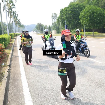 Runner Photo 6950582