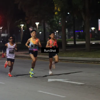 Runner Photo 6950690
