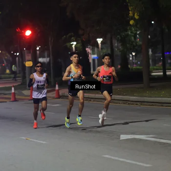 Runner Photo 6950704