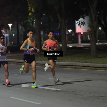 Runner Photo 6950706