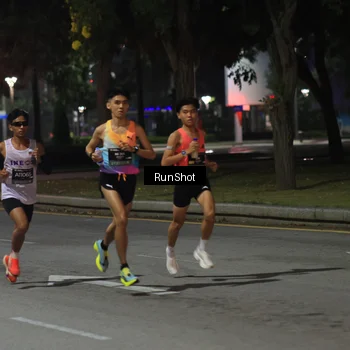 Runner Photo 6950711