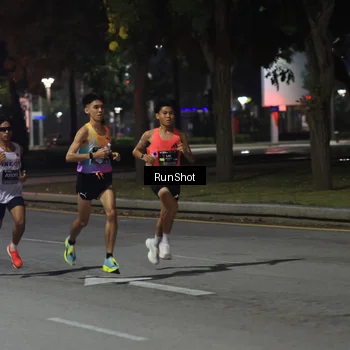 Runner Photo 6950717