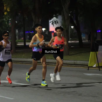 Runner Photo 6950721