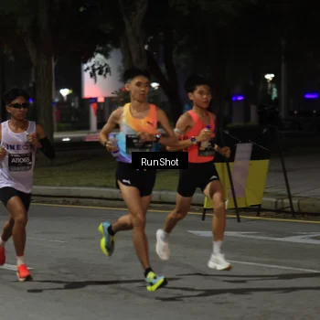 Runner Photo 6950733
