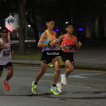 Runner Photo 6950740