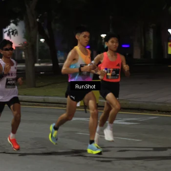 Runner Photo 6950741